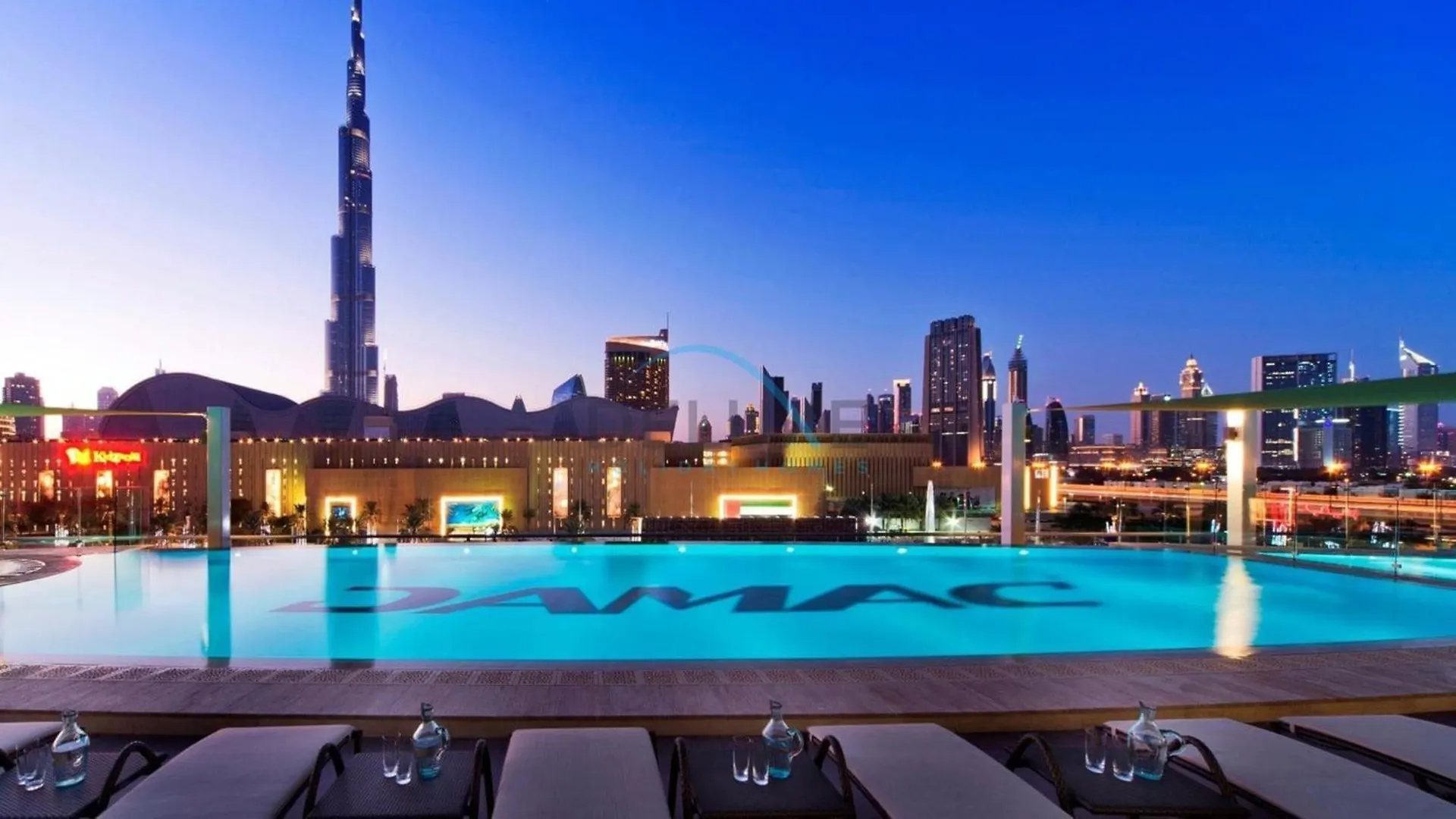 Lovely 2Br At The Signature, Downtown Dubai By Deluxe Holiday Homes 0*,
