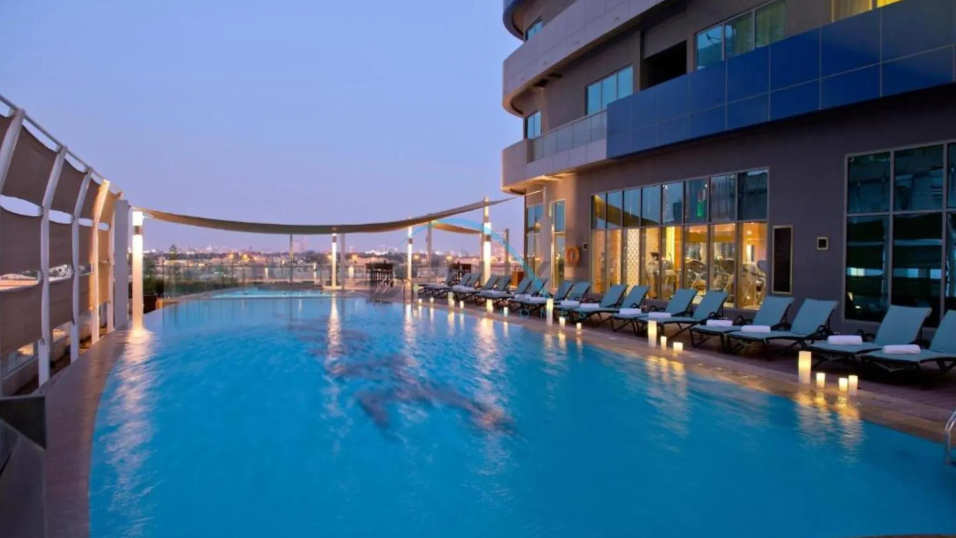 Lovely 2Br At The Signature, Downtown Dubai By Deluxe Holiday Homes 0*,  United Arab Emirates